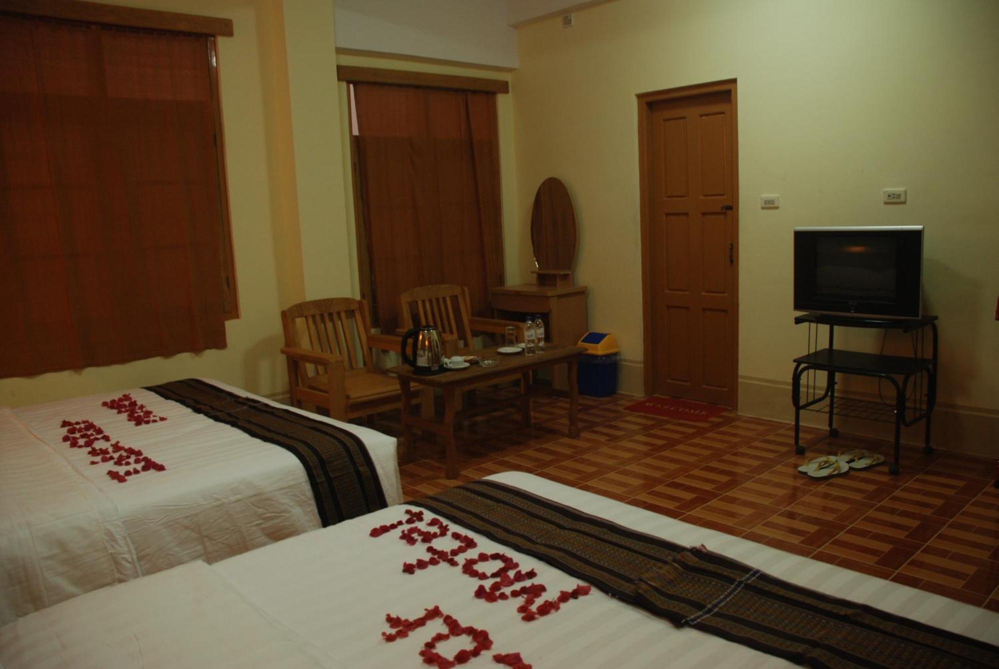 Inle Star Hotel Nyaung Shwe Phòng bức ảnh